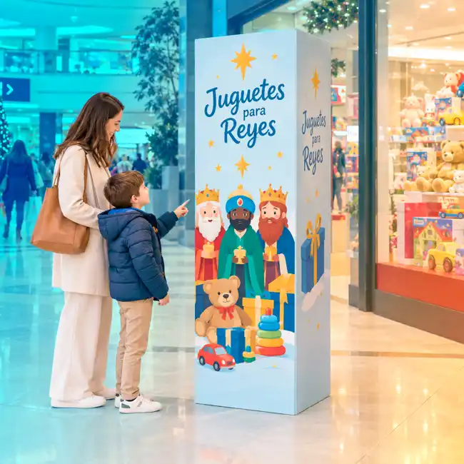 Centro Comercial - Tótem Expositor Cuadrado